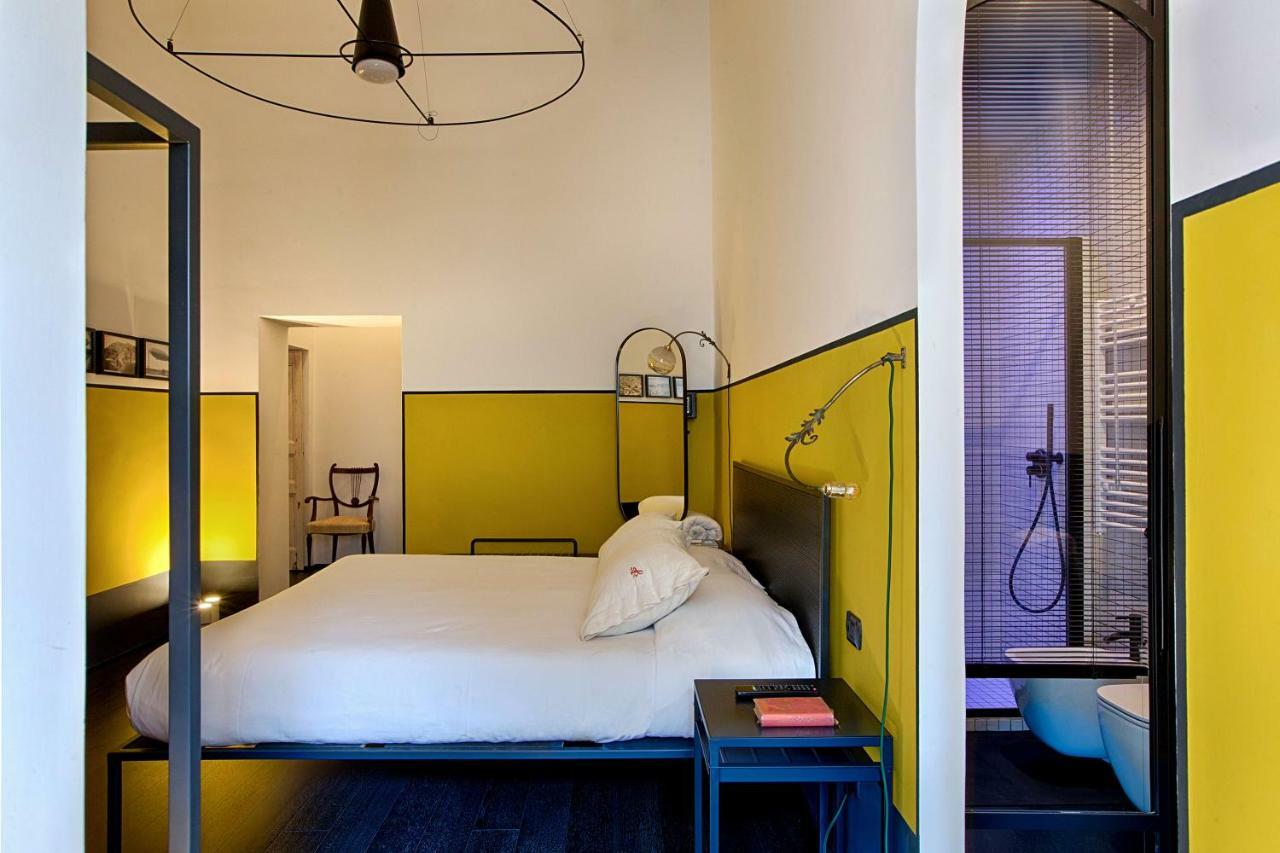 Tutt 'E Sant Luxury Rooms نابولي المظهر الخارجي الصورة